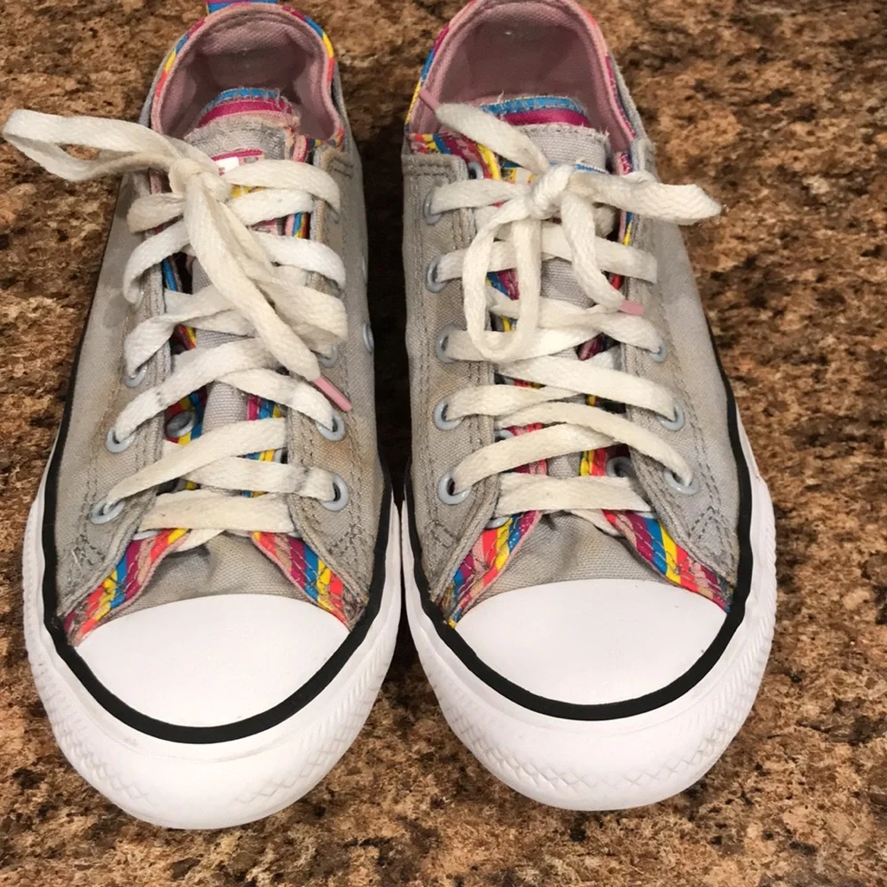 Converse All Star Wolf Doble upper Gray Rainbow Stripe Sneaker Big Girl …